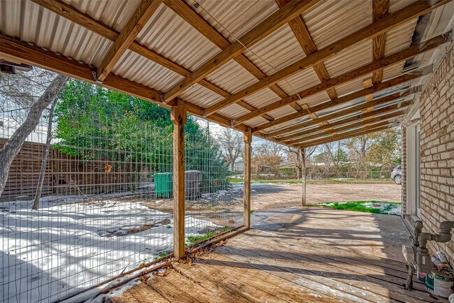Building Photo - 7315 Housman