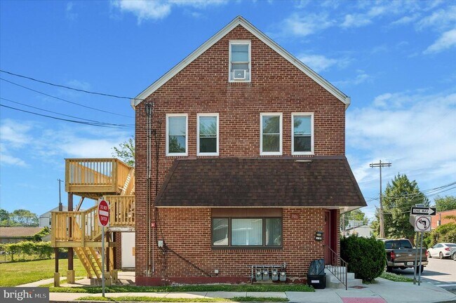 Building Photo - 301 N Governor Printz Blvd