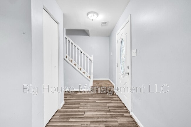 Building Photo - 4536 Reeves Pl