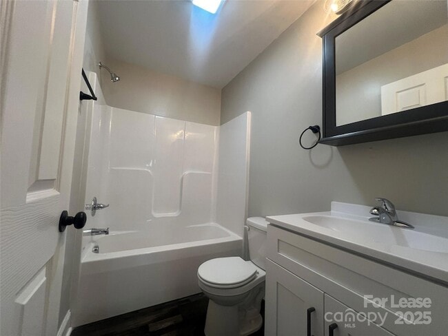 Building Photo - 2775 S US 321 Hwy