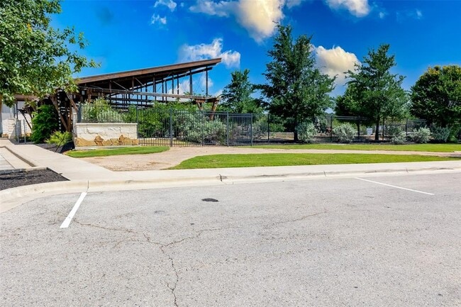 Building Photo - 1104 Terrace View Dr