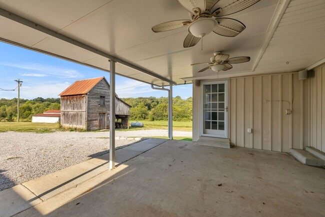 Building Photo - 4861 Bethesda Rd