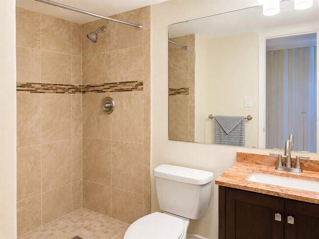 Building Photo - 450 S Gulfview Blvd