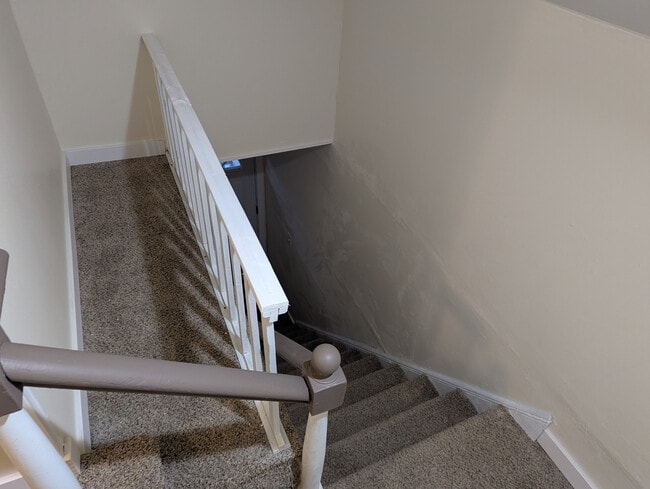 Building Photo - 24 Harvey St