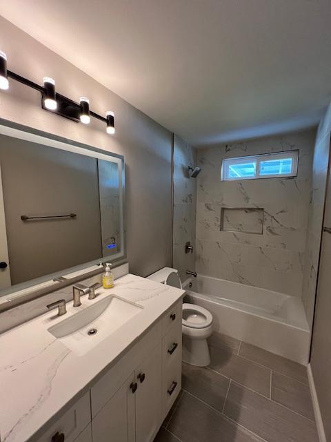 Building Photo - 4062 Mira Verde St