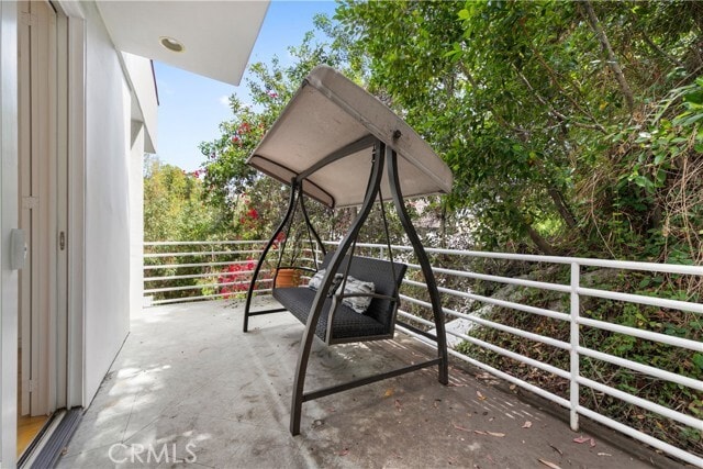 Building Photo - 1356 Summitridge Dr