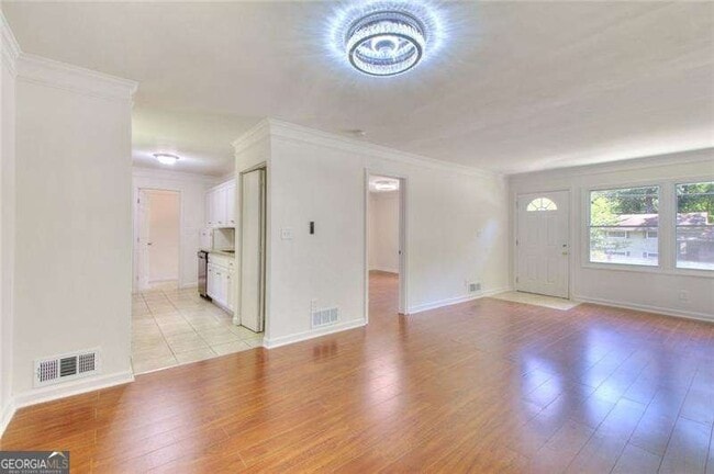 Building Photo - 3946 Green Oak Dr