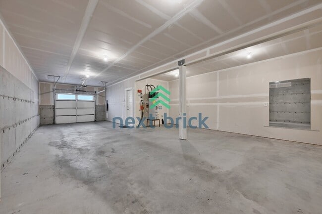 Building Photo - Spacious 3-Bed Townhouse Retreat in Bothell – 1928 Sq Ft of Comfortable Living!