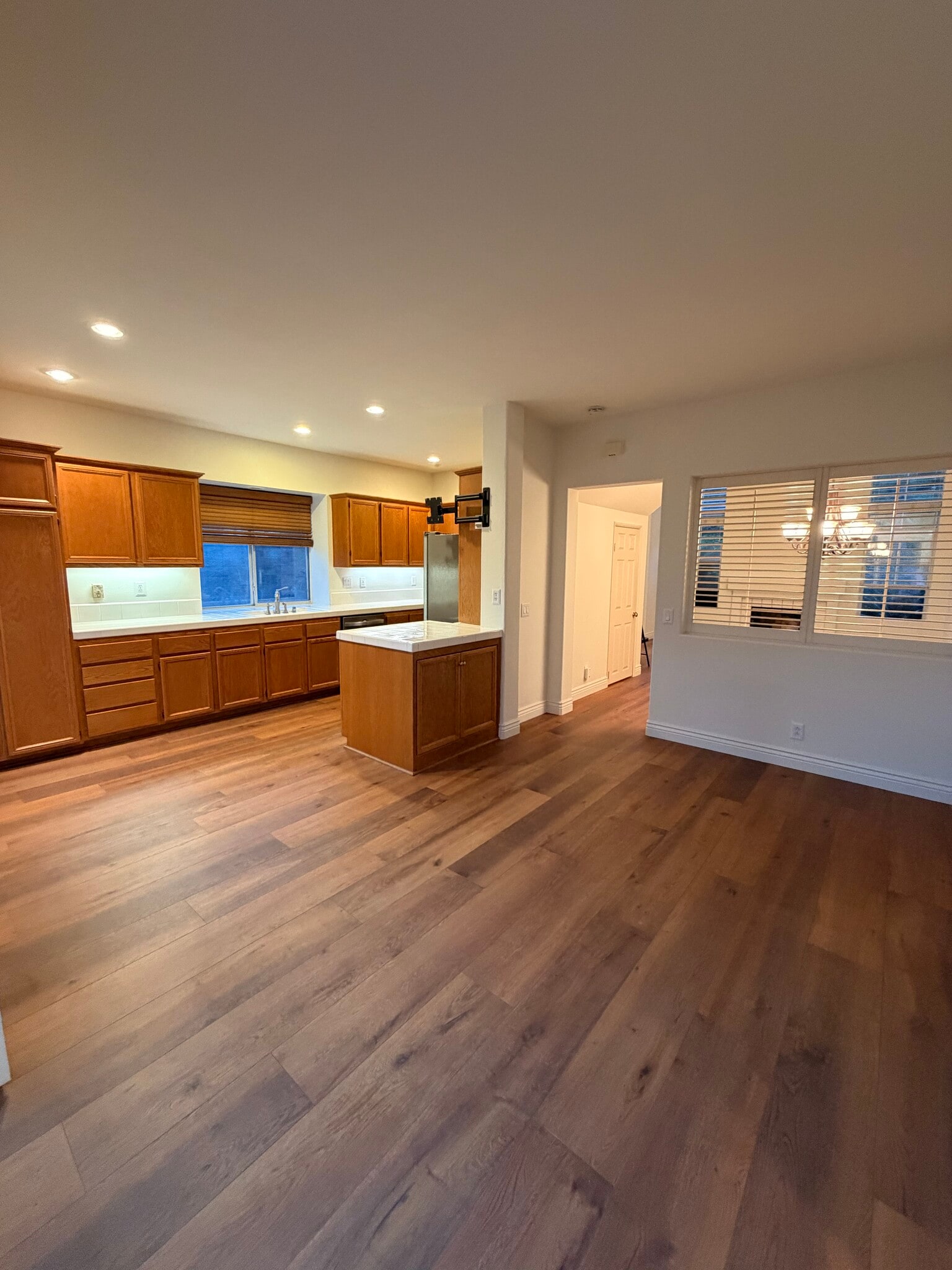 Building Photo - 27 Surfbird Ln