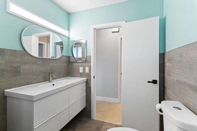 Building Photo - 5281 SW 4th Ct