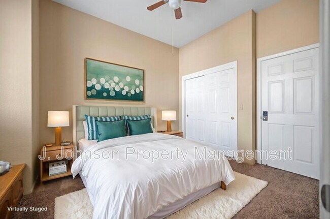 Building Photo - 516 Carrigane Way