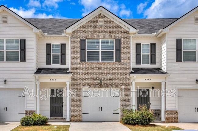 Primary Photo - 4315 Newland St