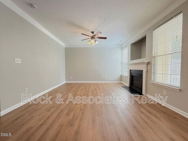 Building Photo - 420 Cline Falls Dr