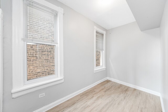 Building Photo - 1626 N Honore St