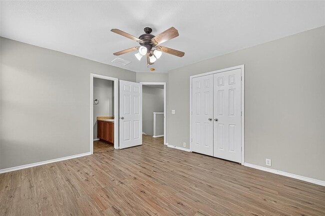 Building Photo - 16854 Pine Castle Dr