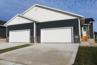 Building Photo - 3616 S Outfield Cir