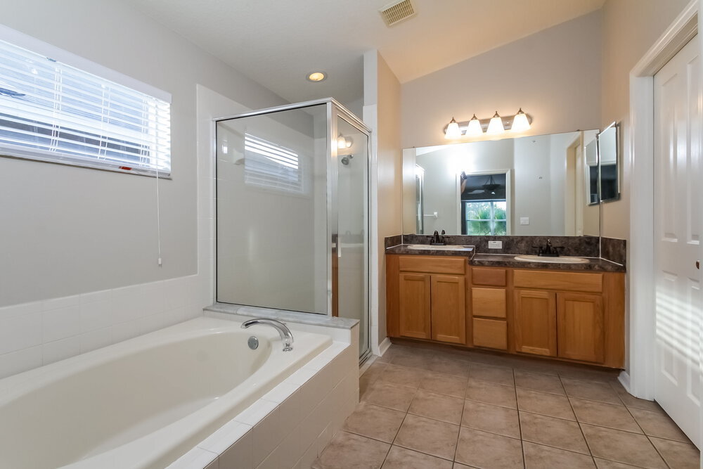 Building Photo - 7817 Monarch Garden Cir