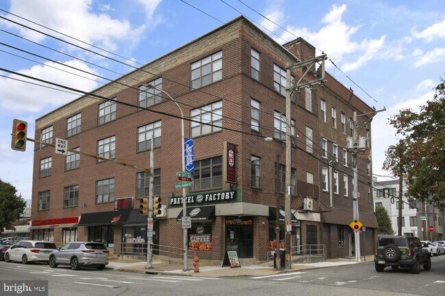 Building Photo - 301 Spring Garden St