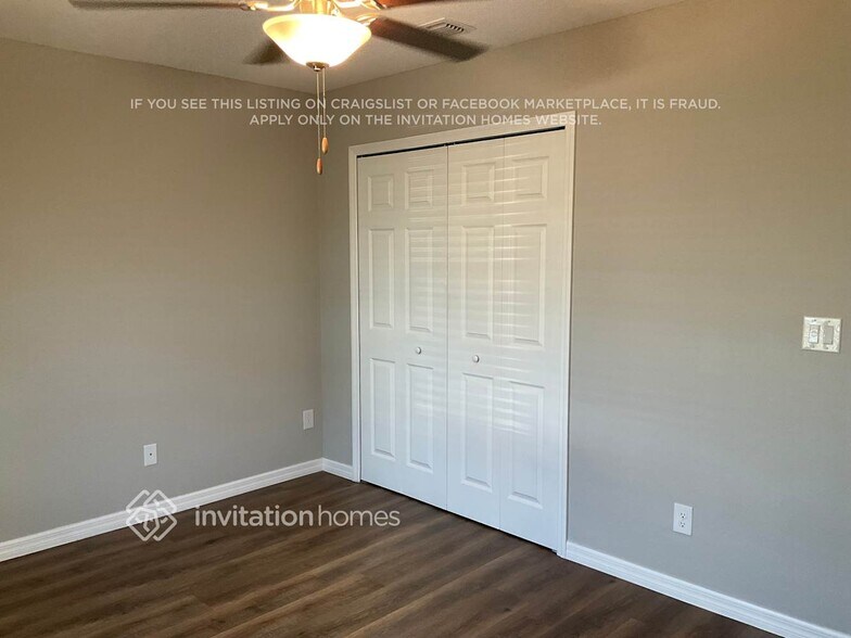 Building Photo - 16063 Dinal Dr