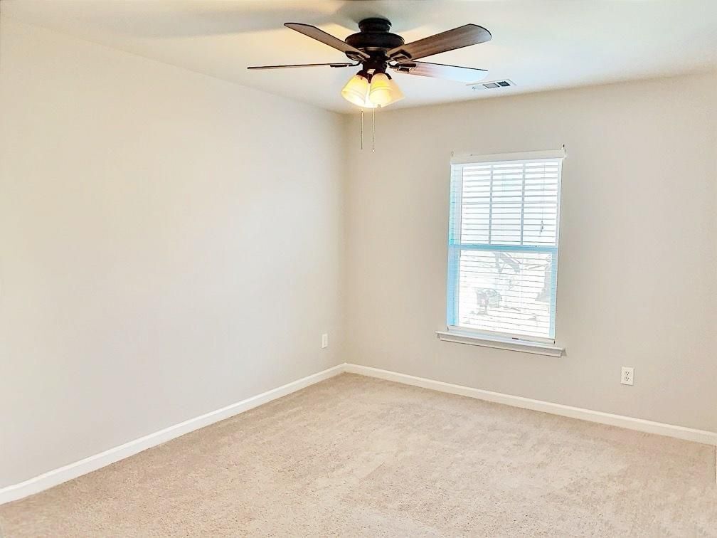 Building Photo - 235 Brookhaven Ct