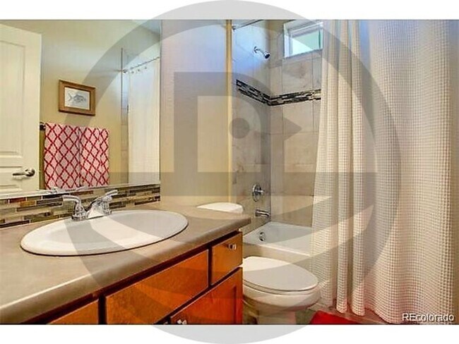 Building Photo - 3751 W 136th Ave