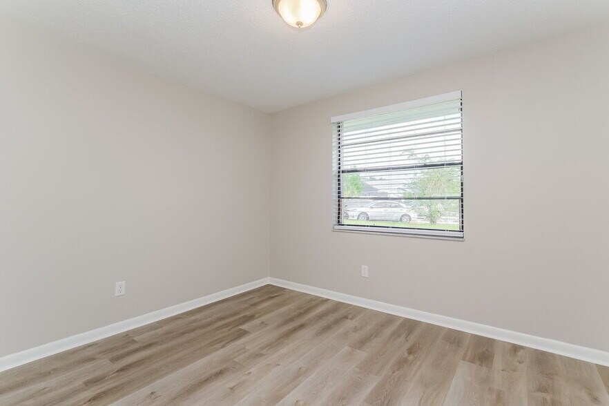Building Photo - 6403 Reef Cir