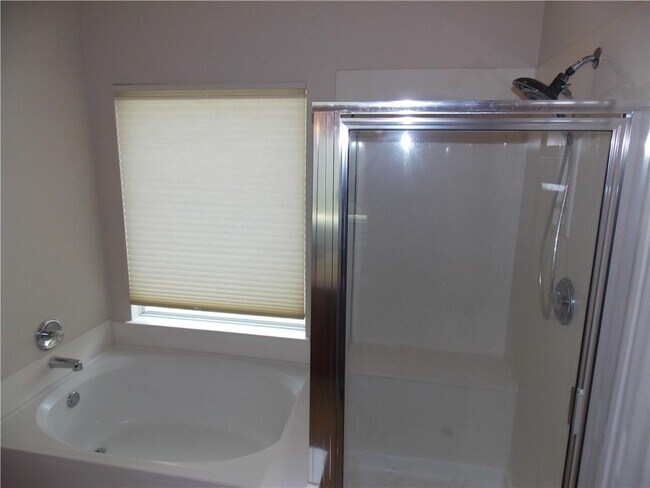 Building Photo - 20961 Mandrake Dr