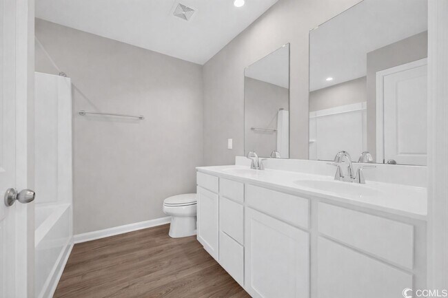Building Photo - 399 Myrtle Mdws Dr