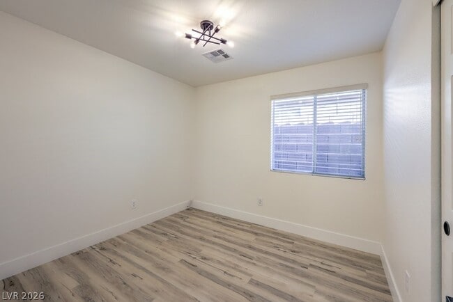 Building Photo - 3227 Velvet Rose St