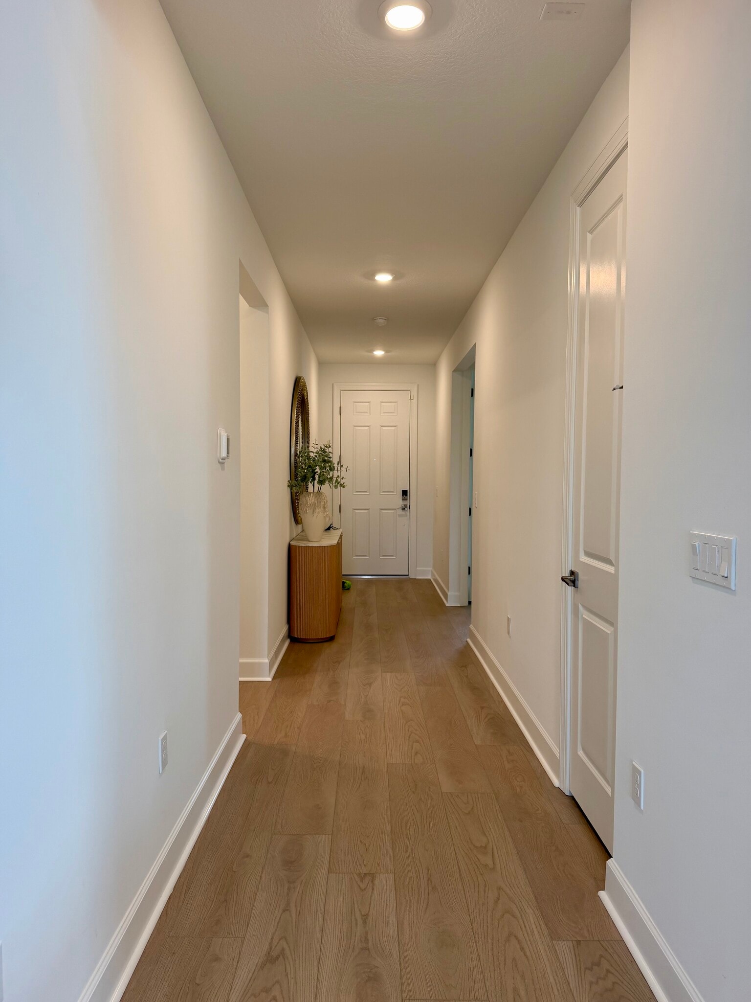 Building Photo - 8423 Pequod Ave