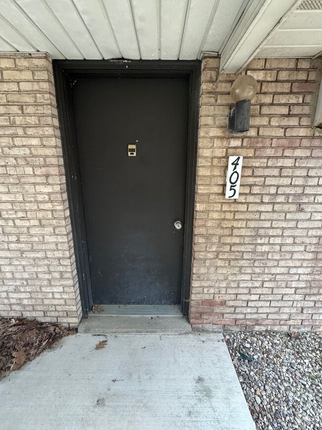 Moon Twp - 1 Bedroom 1 Bathroom - Tree To... - Moon Twp -  1 Bedroom 1 Bathroom - Tree To...