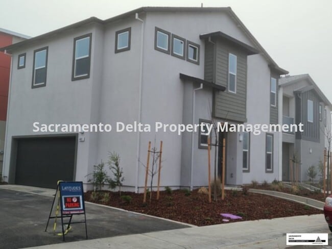 Building Photo - Wonderful Elk Grove Home