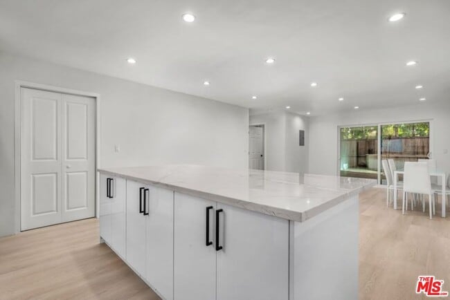 Building Photo - 10880 Tennessee Ave