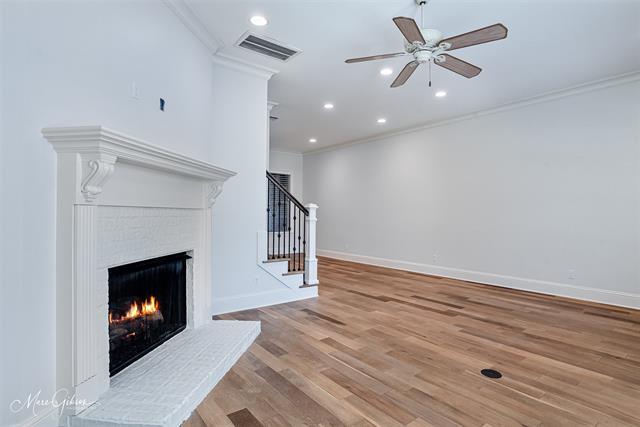 Building Photo - 1930 Chestnut Pk Ln