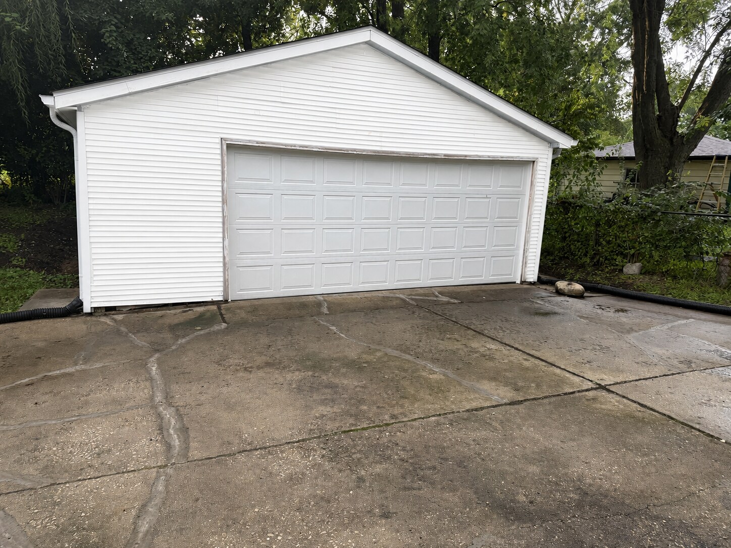 Building Photo - 217 S Orchard Dr