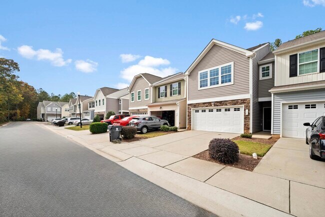 Building Photo - 128 Cobalt Creek Way