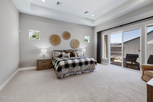 Building Photo - 3060 Feathertop Dr
