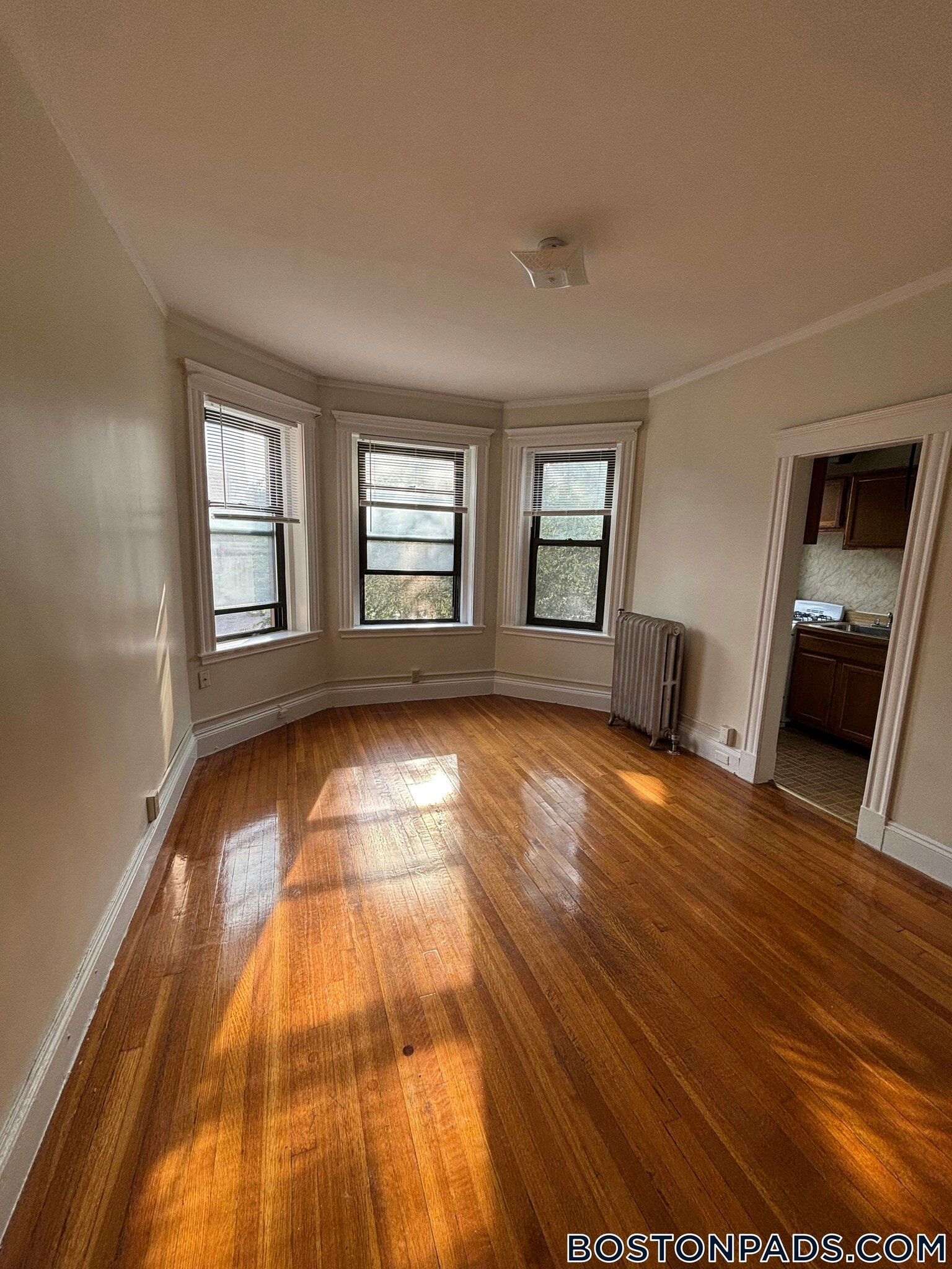 Building Photo - 17-19 Washington St.