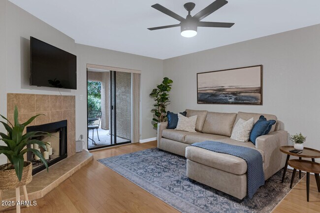 Building Photo - 9445 N 94th Pl