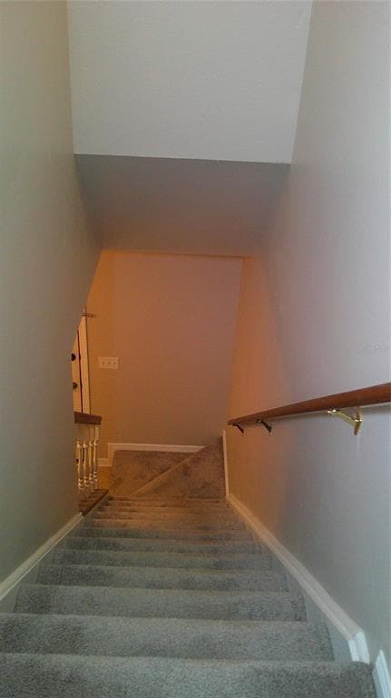 Building Photo - 14828 Winding Creek Ct
