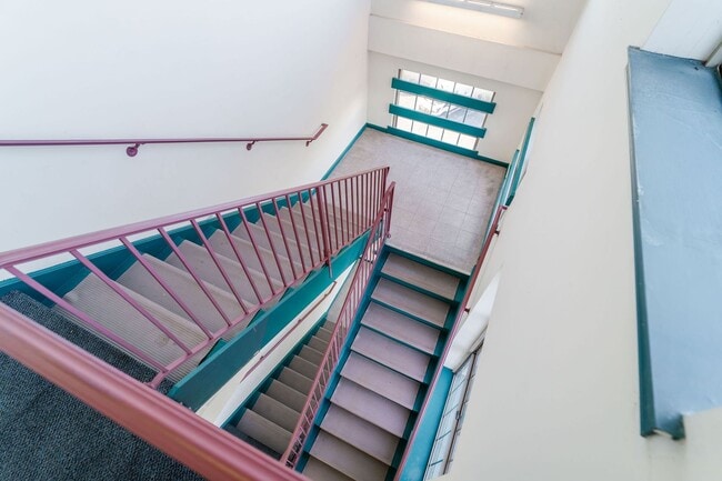 Building Photo - 149 Wilson St