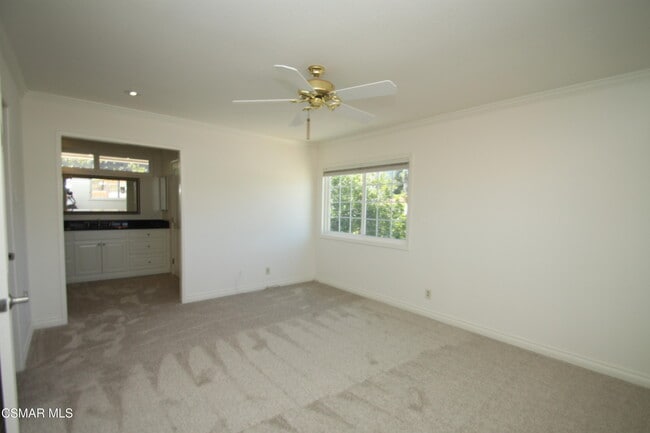 Building Photo - 186 Poplar Crest Ave