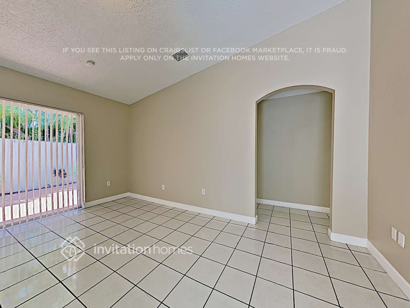 Building Photo - 13272 NW 10th Terrace