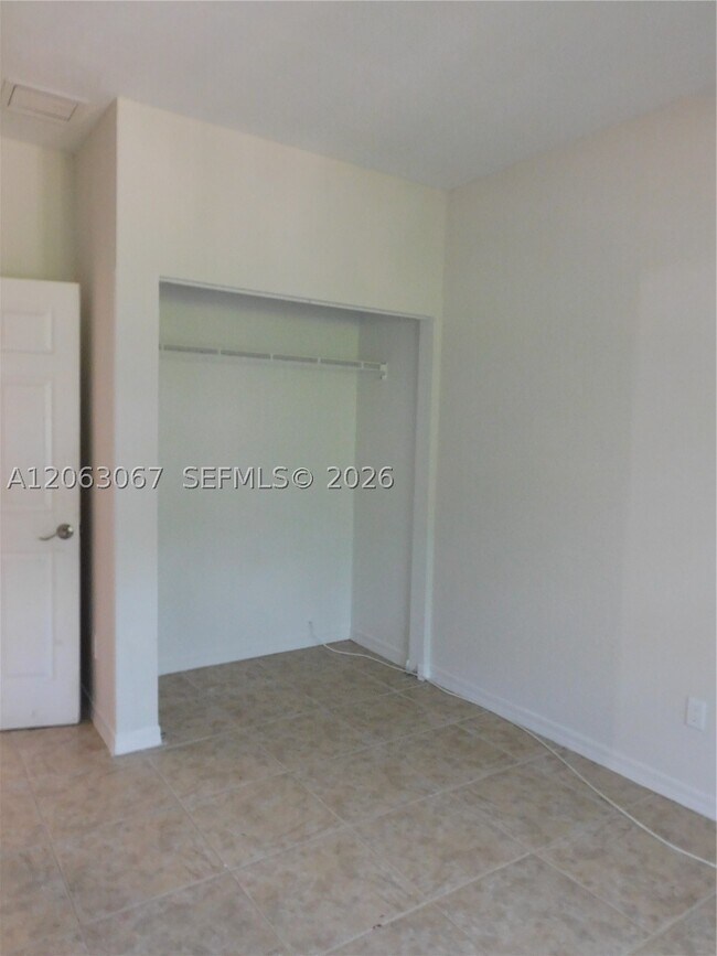 Building Photo - 28442 SW 141st Pl