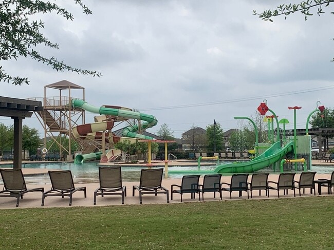 Building Photo - *MOVE IN SPECIAL* Stunning 4/2 Home With Access To Pool, Trails & 24-Hour Fitness Center!