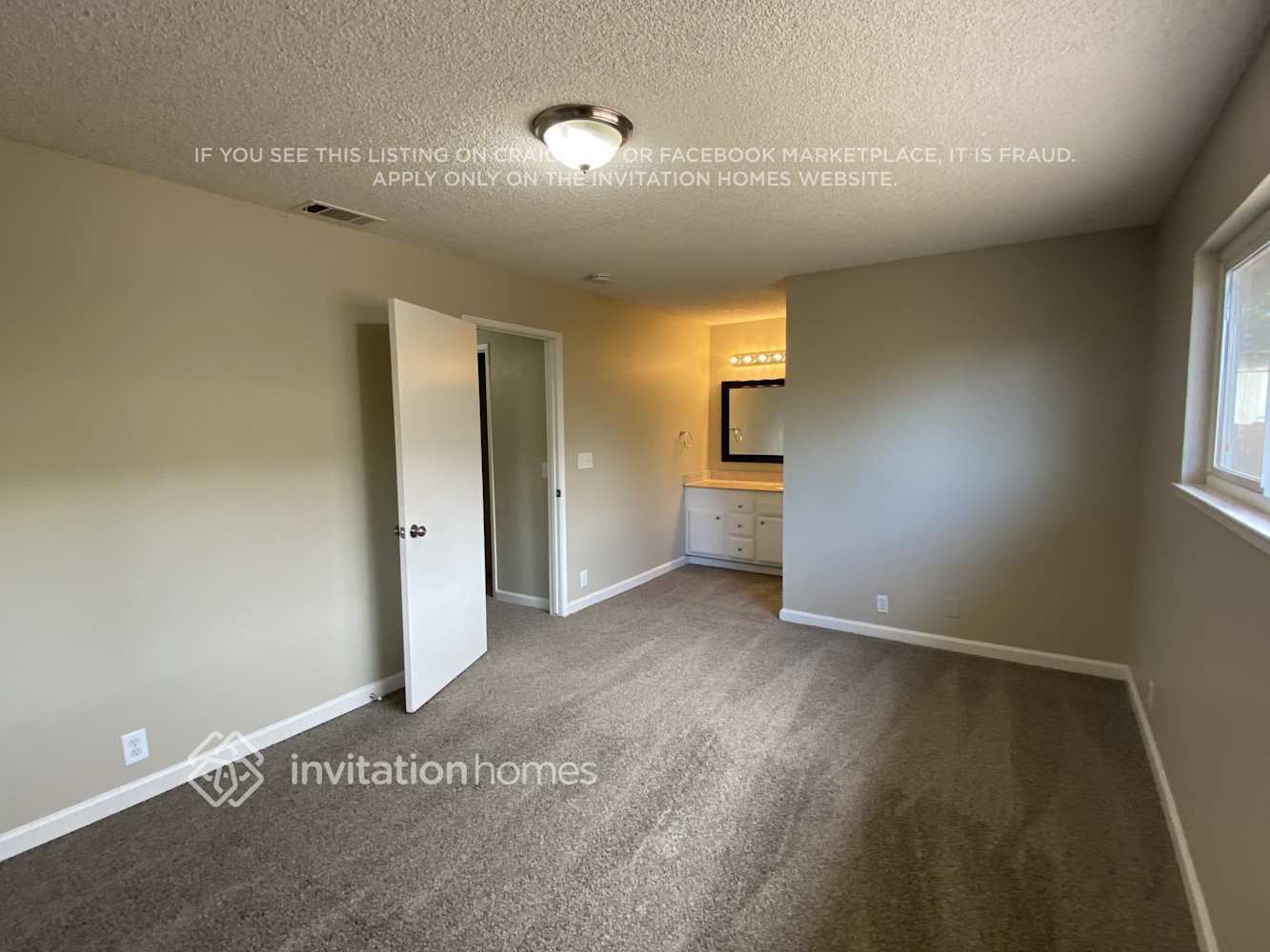 Building Photo - 513 Hummingbird Way