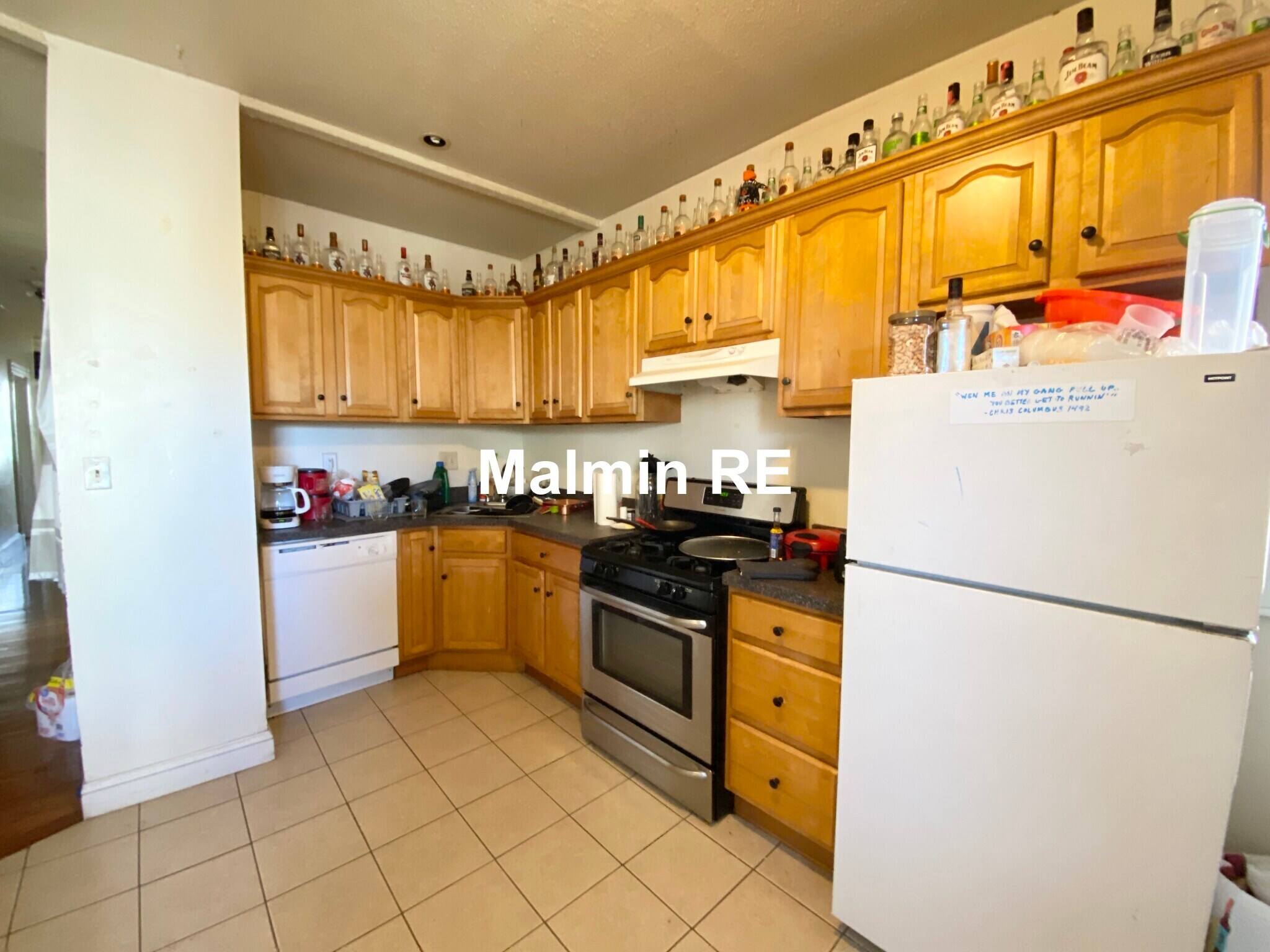 Building Photo - 55 Hillside St