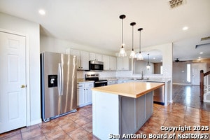 Building Photo - 8975 Scarlet Creek