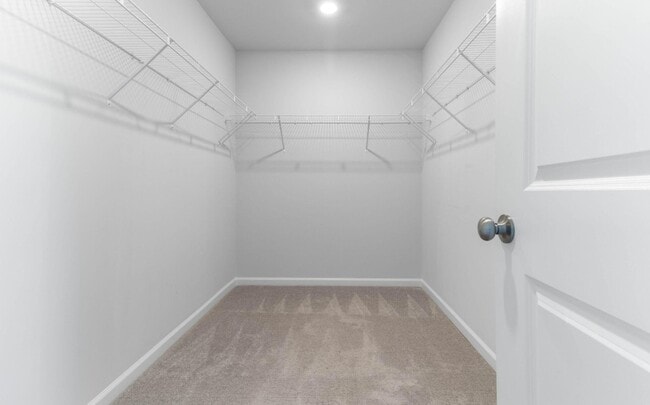 Building Photo - 5014 Pufa St