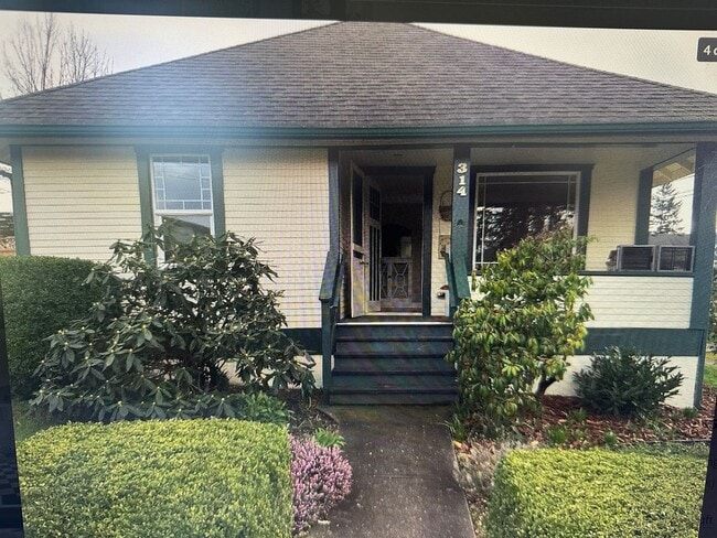 Primary Photo - Charming Mount Vernon 3 Bed Two Bath